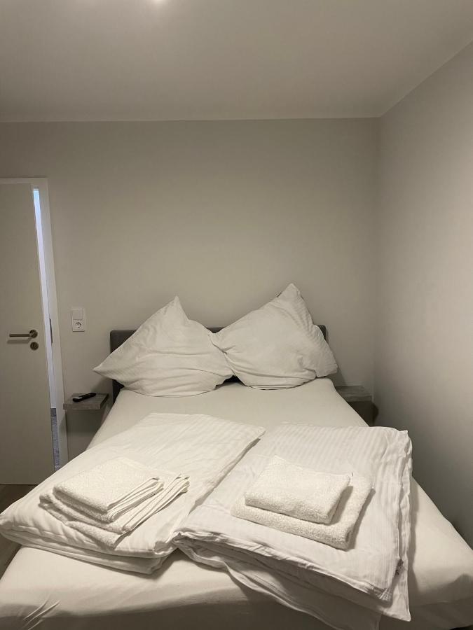 Glessener Braustube Hotel Бергхайм Екстериор снимка